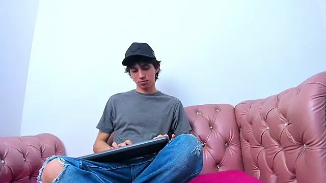 JeanRam18 online show from 03-14-25, 12:18