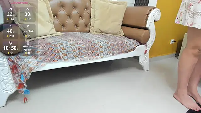 FOXYRIVER  online show from 04-13-26, 12:10