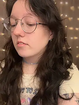 emigooflordXD online show from 01-17-25, 06:57