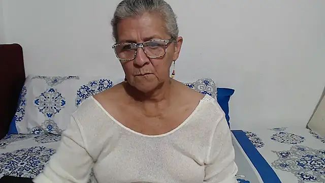 candy mature  online show from 04-20-26, 11:17