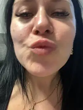 Snapshot of CuteNata chatting on 01-11-25, 02:15 CuteNata online show from 01-11-25, 02:15