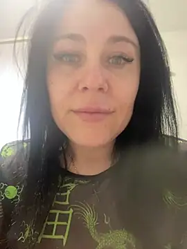 Snapshot of CuteNata chatting on 02-28-25, 03:26 CuteNata online show from 02-28-25, 03:26