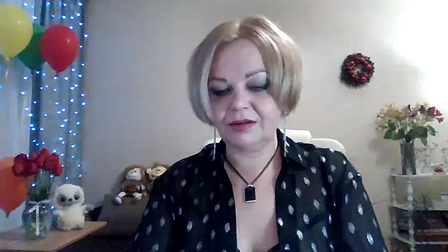 SofiyaPetrova online show from 04-28-26, 06:13