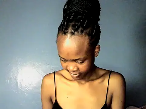 Snapshot of cyberbunnie chatting on 12-10-24, 03:22 cyberbunnie online show from 12-10-24, 03:22