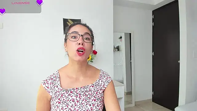 susana monroy online show from 07-16-26, 06:36