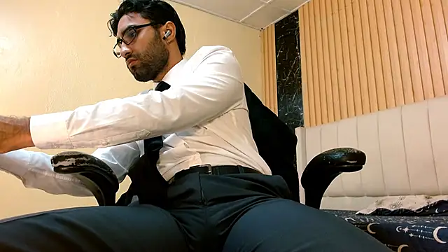 MilanZaire online show from 01-09-26, 09:16