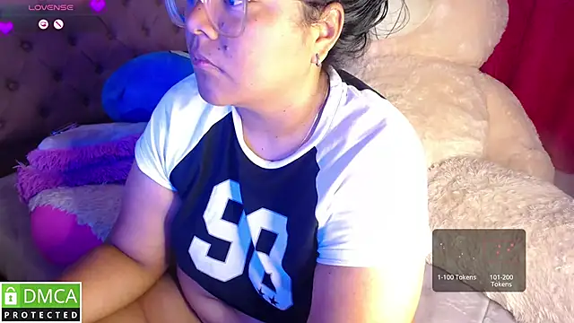 KittyHot20 online show from 09-13-25, 06:40