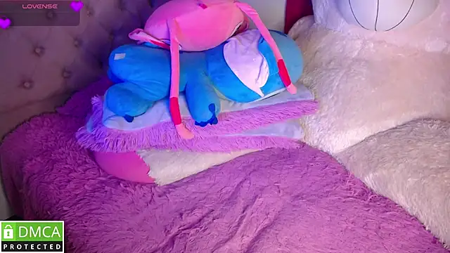 KittyHot20 online show from 12-20-25, 11:01