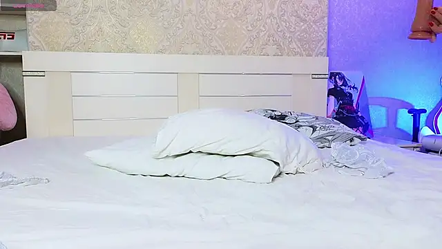 Diana Moon  online show from 03-25-26, 01:44