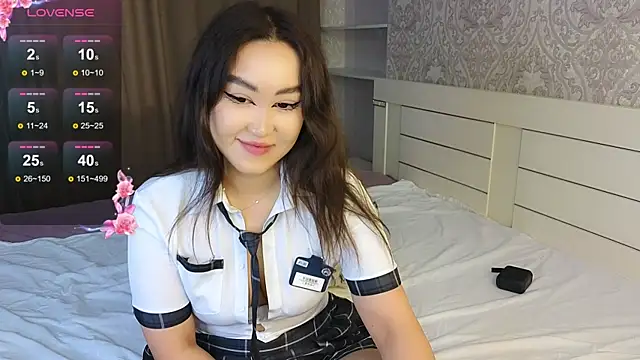 Diana Moon  online show from 05-19-26, 01:56