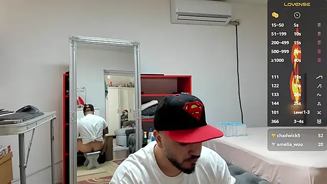 supermanboy94 online show from 03-06-25, 09:36