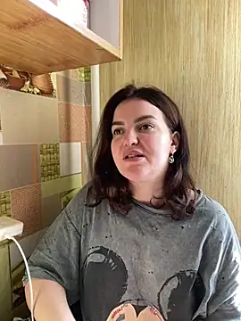 Karolina llove online show from 01-01-25, 08:35