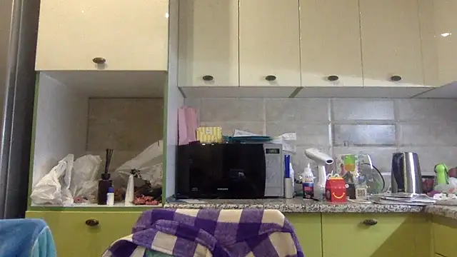 Karolina llove online show from 10-03-25, 08:17