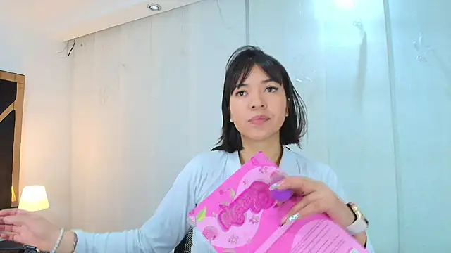 Snapshot of lina_bedoya_ chatting on 09-26-25, 11:36 lina bedoya online show from 09-26-25, 11:36