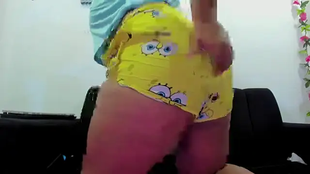 Snapshot of Kika_teem chatting on 09-25-25, 02:15 Kika teem online show from 09-25-25, 02:15
