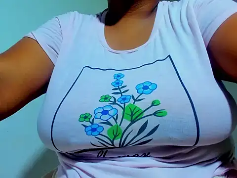 Kika teem online show from 07-24-26, 03:04