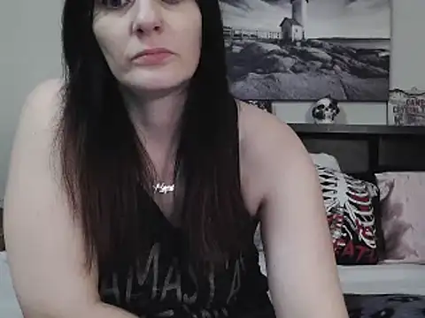 Snapshot of CrystalLakeXO chatting on 03-09-25, 05:55 CrystalLakeXO online show from 03-09-25, 05:55