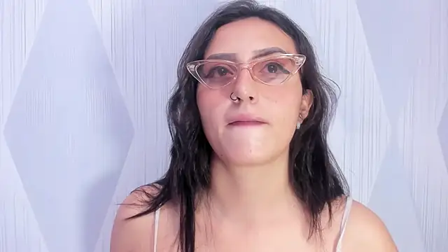 Lesly sexy4u online show from 05-07-26, 03:23