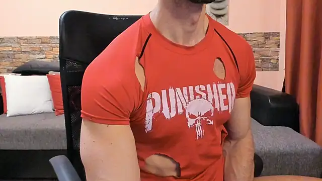 HotHunkTrainer online show from 06-07-26, 07:34