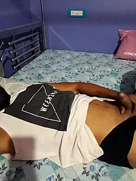 Snapshot of model_yesx chatting on 12-30-24, 04:40 model yesx online show from 12-30-24, 04:40