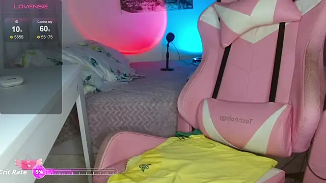 sexy valentina1 online show from 10-24-25, 02:19