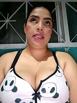 Snapshot of Sofy_assb_big chatting on 07-21-26, 01:41 Sofy assb big online show from 07-21-26, 01:41