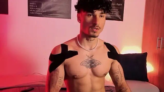 Thomas Fit1 online show from 02-10-26, 03:32