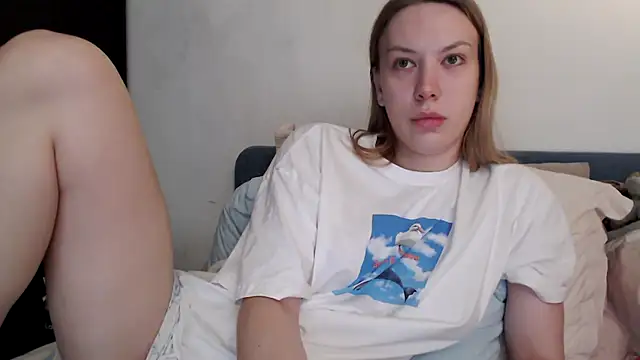 Scarlettford online show from 10-29-25, 03:03