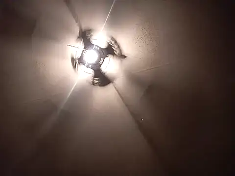 Snapshot of Xoc8_ chatting on 01-07-25, 11:24 Xoc8  online show from 01-07-25, 11:24