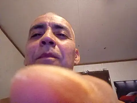 Snapshot of Xoc8_ chatting on 02-28-25, 12:43 Xoc8  online show from 02-28-25, 12:43