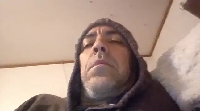 Snapshot of Xoc8_ chatting on 03-04-25, 09:51 Xoc8  online show from 03-04-25, 09:51