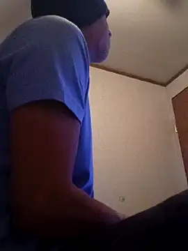 Snapshot of Xoc8_ chatting on 03-06-25, 04:49 Xoc8  online show from 03-06-25, 04:49