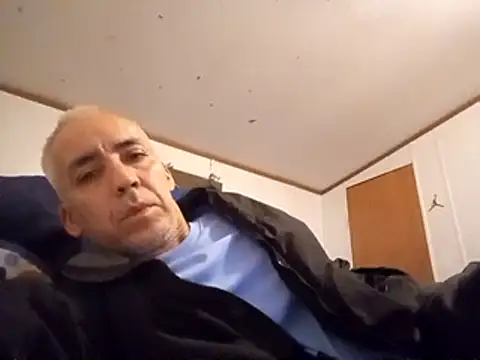 Snapshot of Xoc8_ chatting on 03-07-25, 08:13 Xoc8  online show from 03-07-25, 08:13