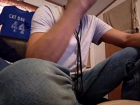 Snapshot of Xoc8_ chatting on 03-13-25, 06:34 Xoc8  online show from 03-13-25, 06:34