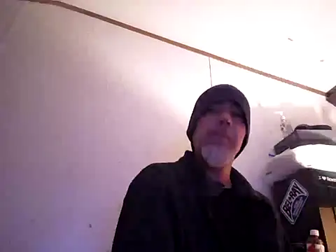 Snapshot of Xoc8_ chatting on 09-28-25, 02:22 Xoc8  online show from 09-28-25, 02:22