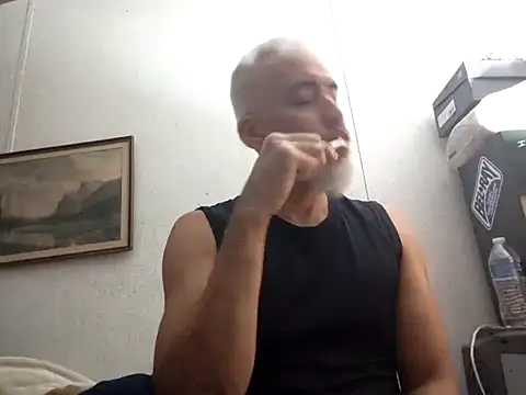 Snapshot of Xoc8_ chatting on 10-06-25, 04:32 Xoc8  online show from 10-06-25, 04:32