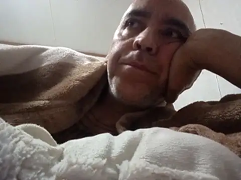 Xoc8  online show from 11-21-25, 10:25