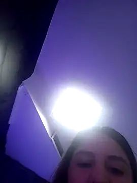 AnthonelaDuque online show from 02-12-25, 12:01