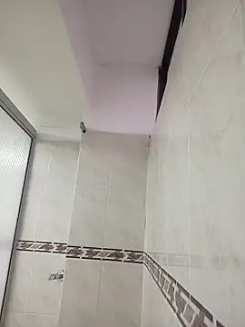 AnthonelaDuque online show from 02-18-25, 11:44