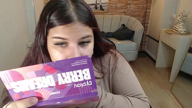 skeler lovd b  online show from 09-17-25, 01:02