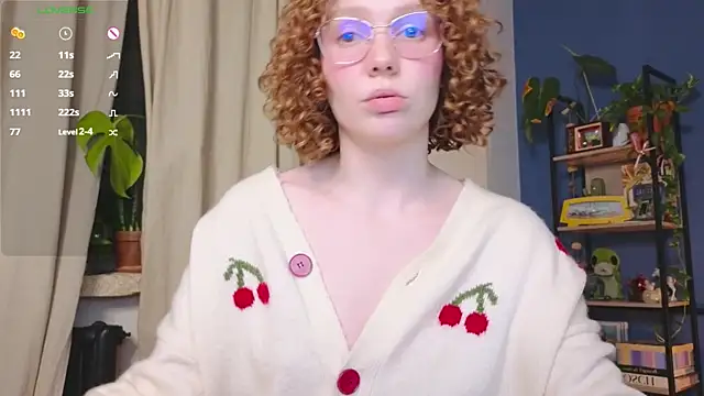 Snapshot of _lightmyfire chatting on 01-12-25, 04:08  lightmyfire online show from 01-12-25, 04:08