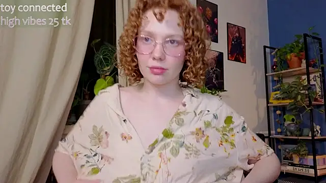 Snapshot of _lightmyfire chatting on 02-01-25, 08:26  lightmyfire online show from 02-01-25, 08:26