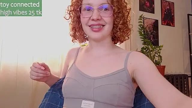 Snapshot of _lightmyfire chatting on 02-27-25, 01:16  lightmyfire online show from 02-27-25, 01:16