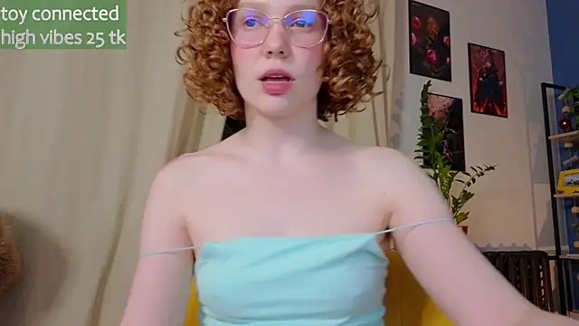 Snapshot of _lightmyfire chatting on 03-02-25, 05:04  lightmyfire online show from 03-02-25, 05:04