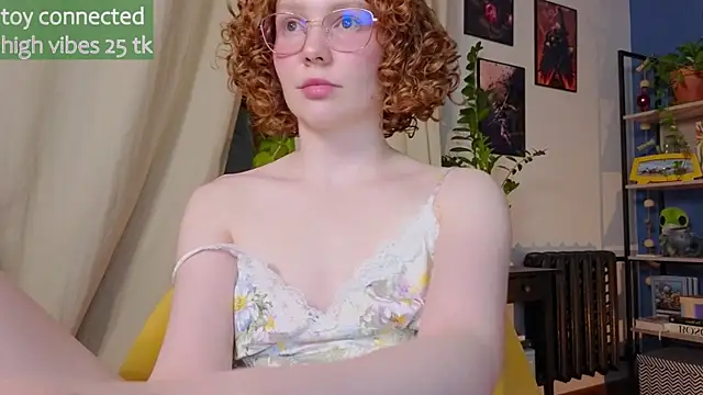 Snapshot of _lightmyfire chatting on 03-05-25, 06:45  lightmyfire online show from 03-05-25, 06:45