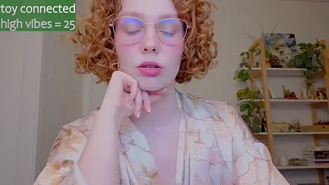 Snapshot of _lightmyfire chatting on 09-17-25, 03:46  lightmyfire online show from 09-17-25, 03:46