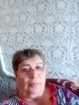 Lee Nell online show from 02-06-25, 06:51