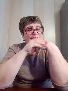 Lee Nell online show from 03-05-25, 01:52