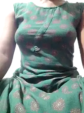 Snapshot of rituporna2004 chatting on 01-10-25, 01:09 rituporna2004 online show from 01-10-25, 01:09