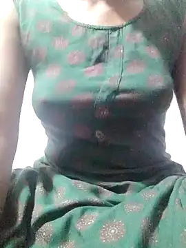 Snapshot of rituporna2004 chatting on 01-20-25, 02:46 rituporna2004 online show from 01-20-25, 02:46